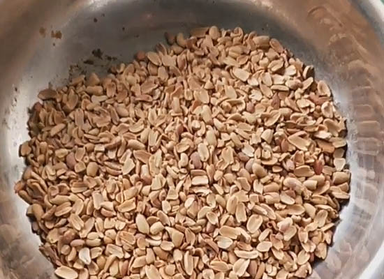 Peanut chopping video